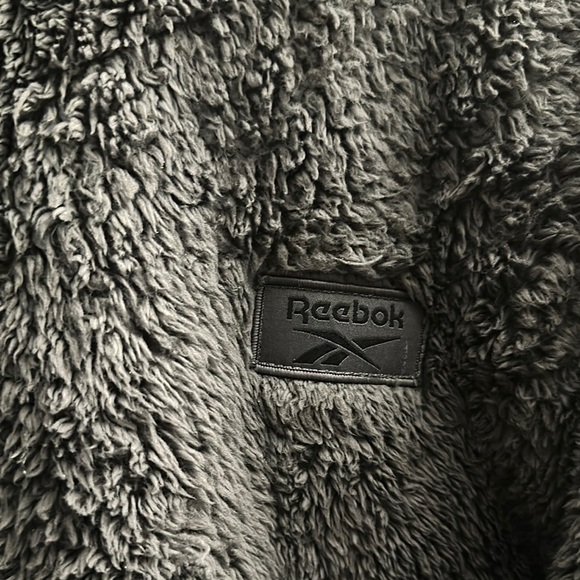 Men's Gray Fleece Sweater - Picture 3 of 5